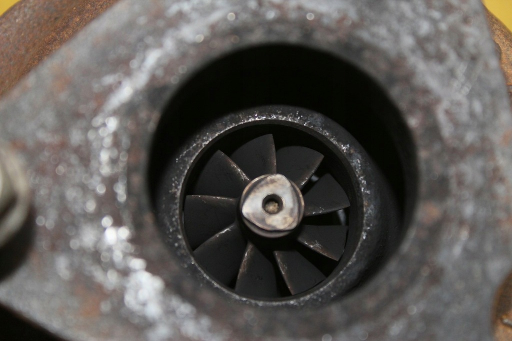 фото №6, Турбіна turbo jaguar s-type 6r8q-6k682-ac 2.7d