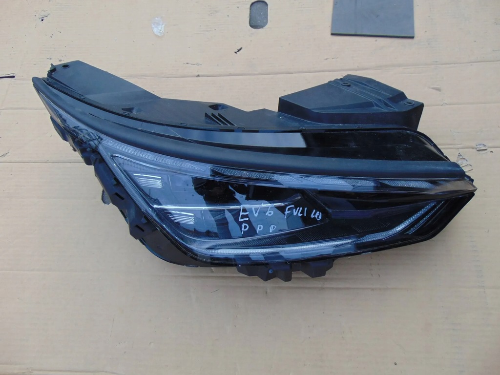 фото №1, Kia ev6 лампа передняя правая full led