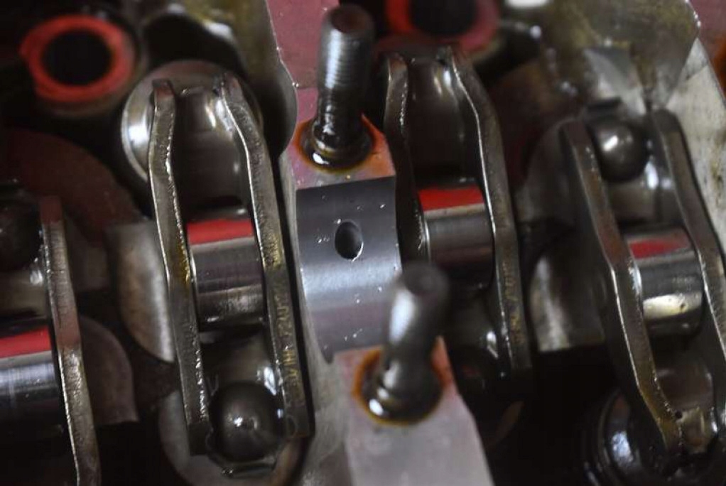 фото №15, Головка двигуна ліва 07c103353 bentley continental gt 1 i 6.0 w12 560 km