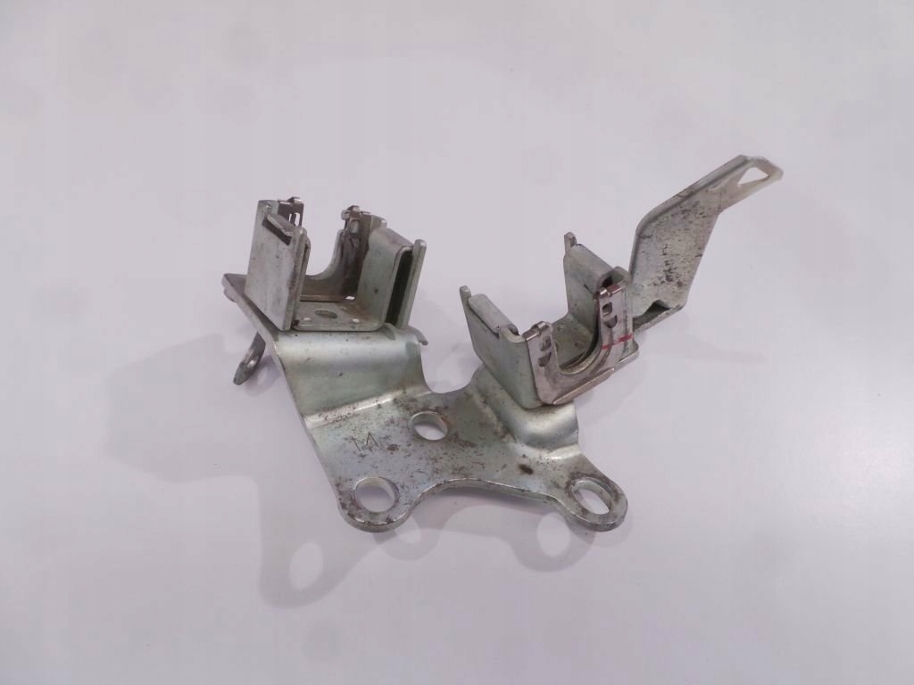 фото №1, Mitsubishi eclipse cross 1.5 кронштейн тросів передач