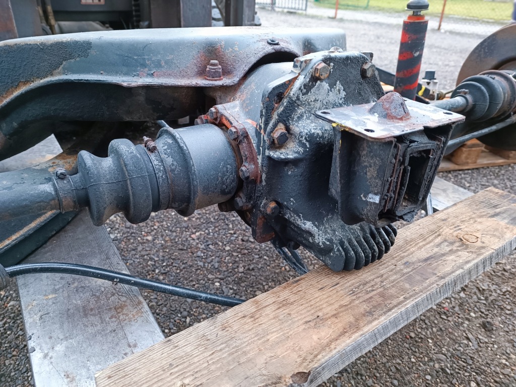 Балка подвеска задний  подрамник дифференциал mercedes sl 107 с Разборки