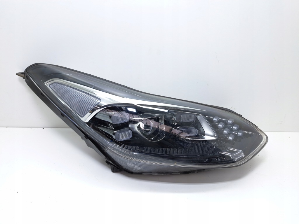 фото №1, Kia sportage iv lift лампа перед правая full led 92102-f1500 демонтаж