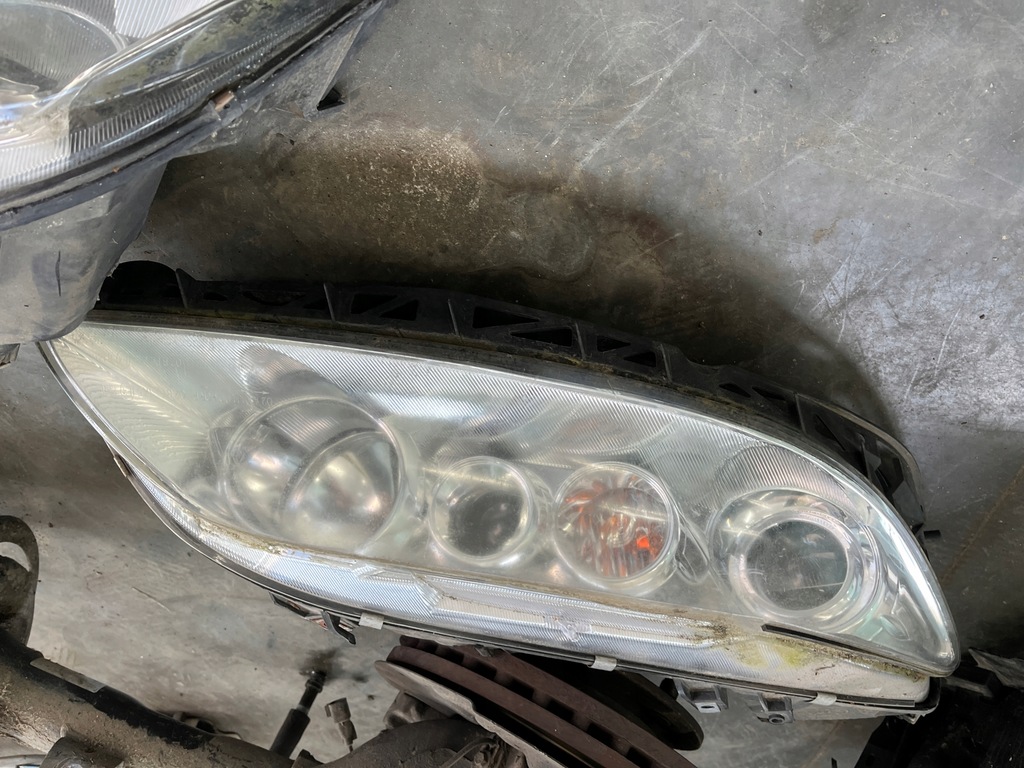 фото №1, Фара mazda 6 правий оригінал europa