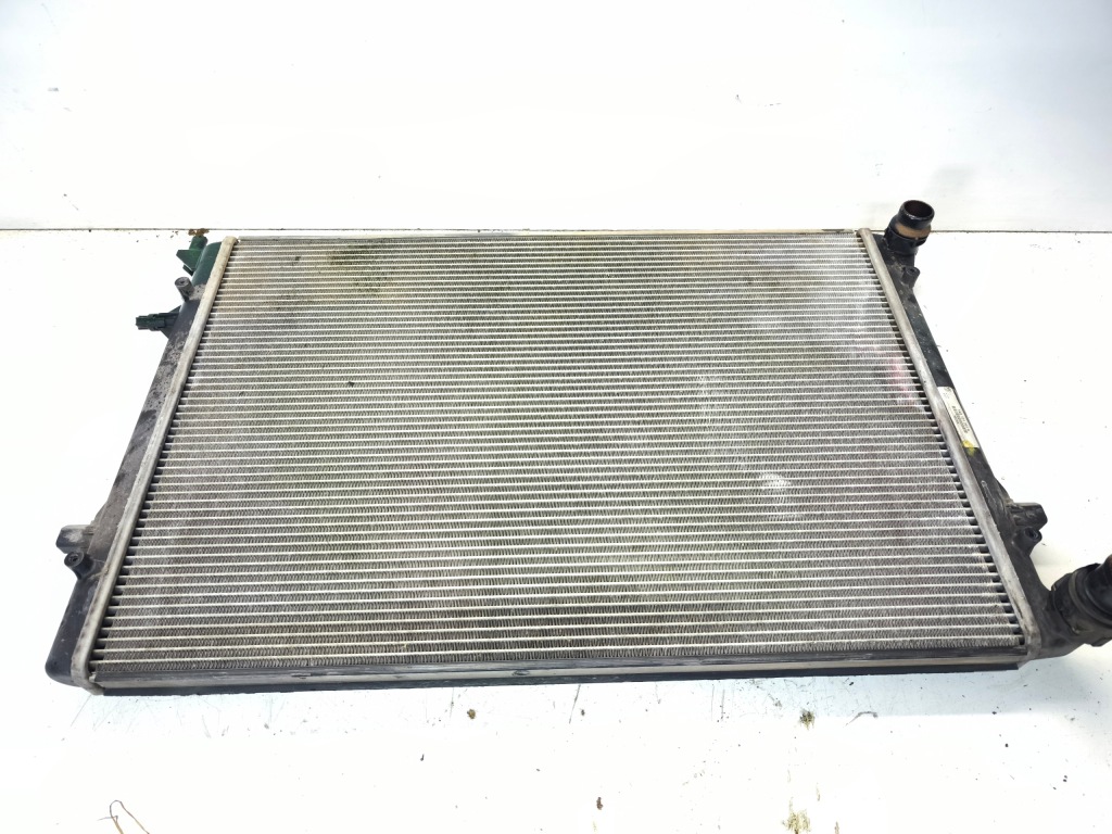 Радіатор води audi a3 8p volkswagen seat skoda 1k0121251k в Україні