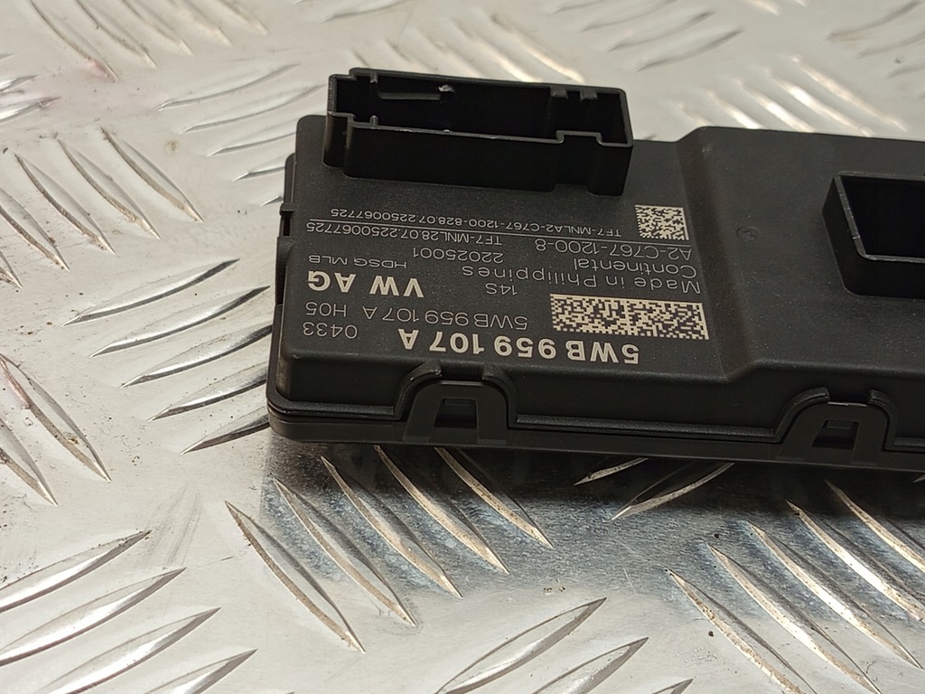 фото №10, Audi q3 блок керування модуль кришки кришки багажника задня 5wb959107a