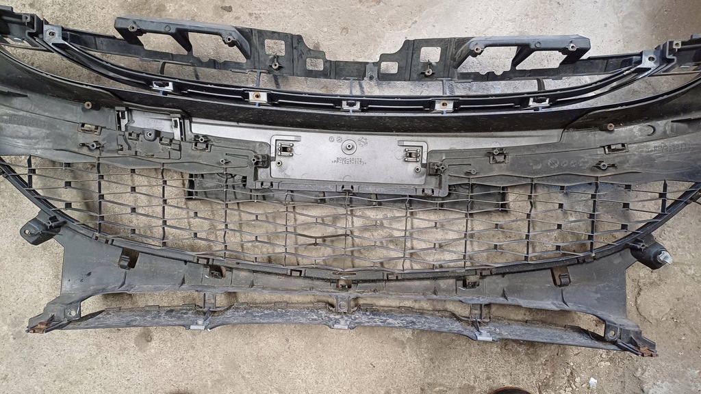 фото №13, Mazda 3 09-13 bl sport решётка решётка радиатора бампера bcm5-501t2