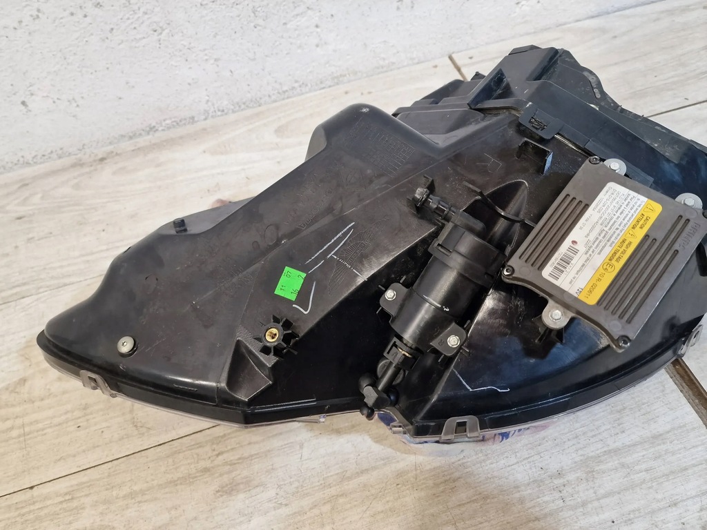 фото №8, Лампа передняя правая ксенон с led aston martin vantage