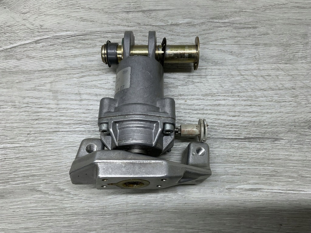 Моторчик сиденье mercedes-benz sl r129 1298200807 a1298200807 Недорого