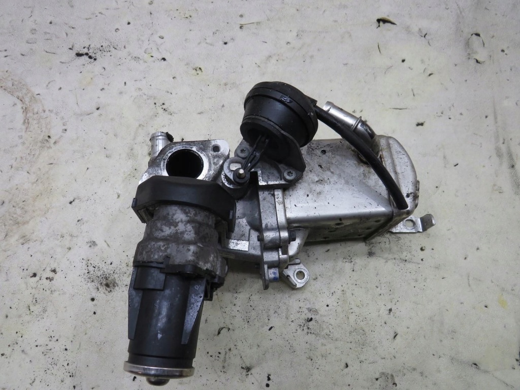 фото №1, Клапан egr радиатор выхлопных газов volvo v40 ii 2.0 d4 32203034