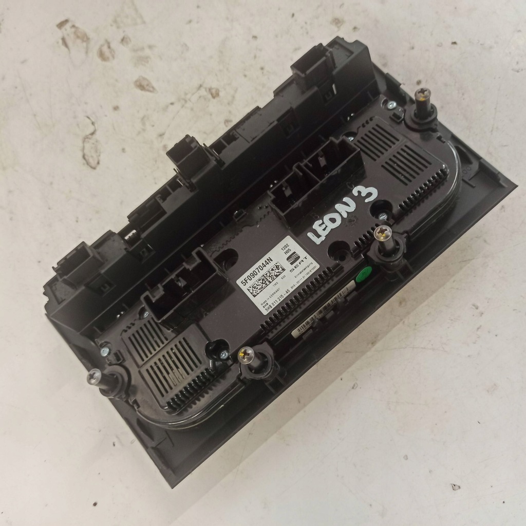 Seat leon 3 панель обдув кондиціонера 5f0907044n Зі Шроту