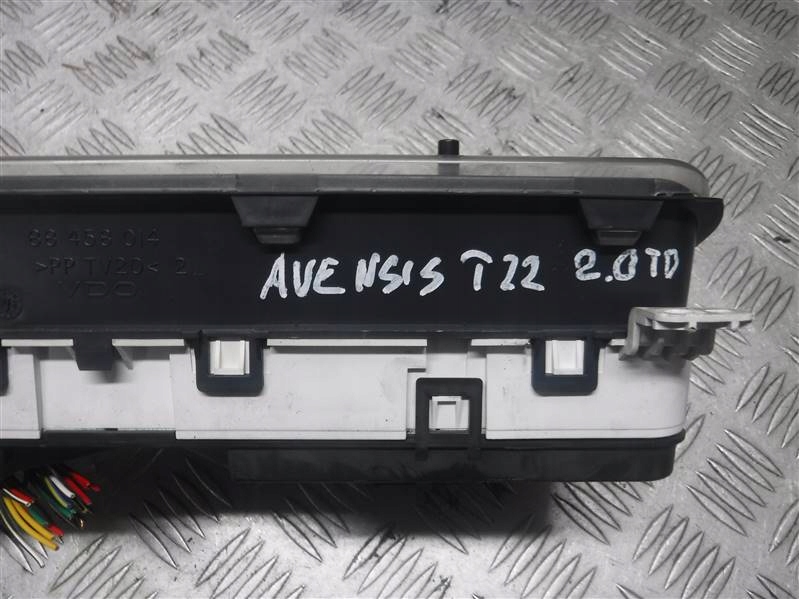 фото №5, Счетчик приборы toyota avensis t22 2.0d