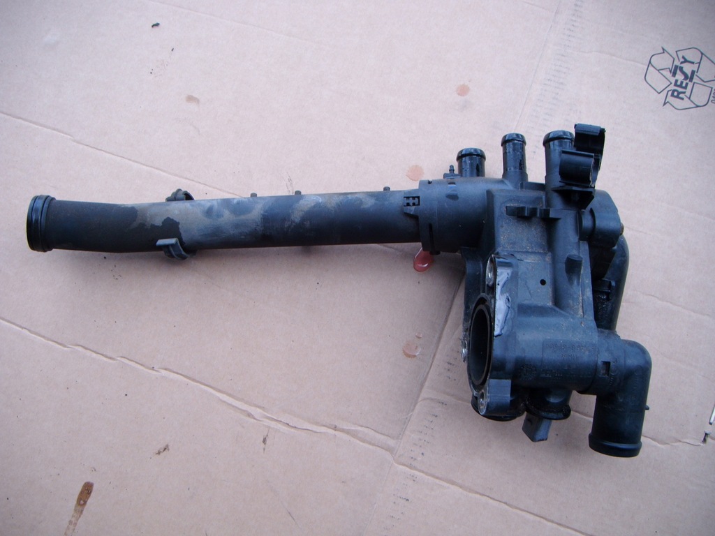 фото №6, Vw polo 9n 01- 1,4 корпус термостата