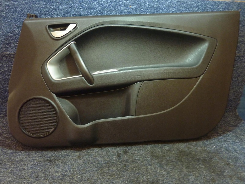 фото №1, Обшивка оббивка двері alfa romeo mito 08- правий