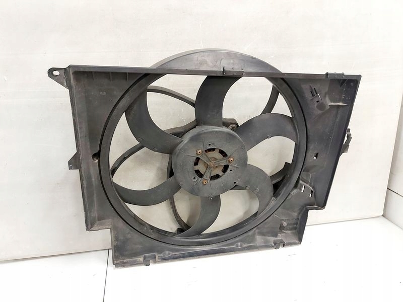 фото №1, Bmw x1 e84 2.0 d вентилятор радиатора 7588974