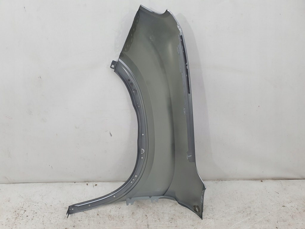 Jeep avenger 23- крило правий перед передній Зі Шроту