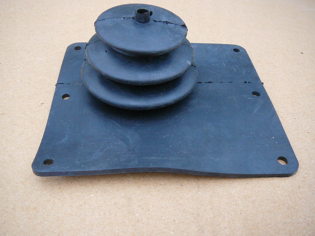 фото №1, Гумовий елемент домкрата - fiat 600 - zastava 750