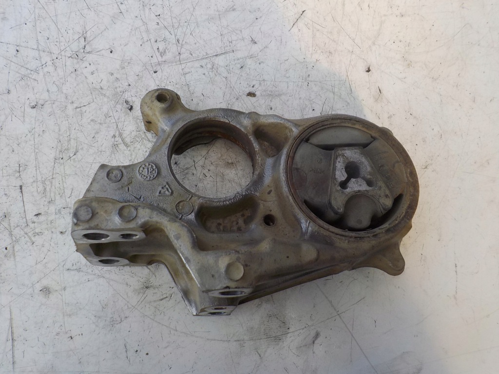 фото №1, Citroen berlingo iii 1.6 hdi опора полуось 9684500180