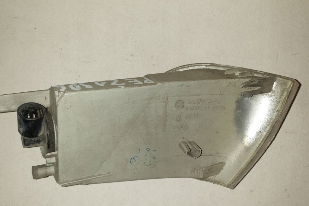 фото №8, Передняя правая лампа поворотник peugeot 306 хэтчбек 7a, 7c, n3, n5