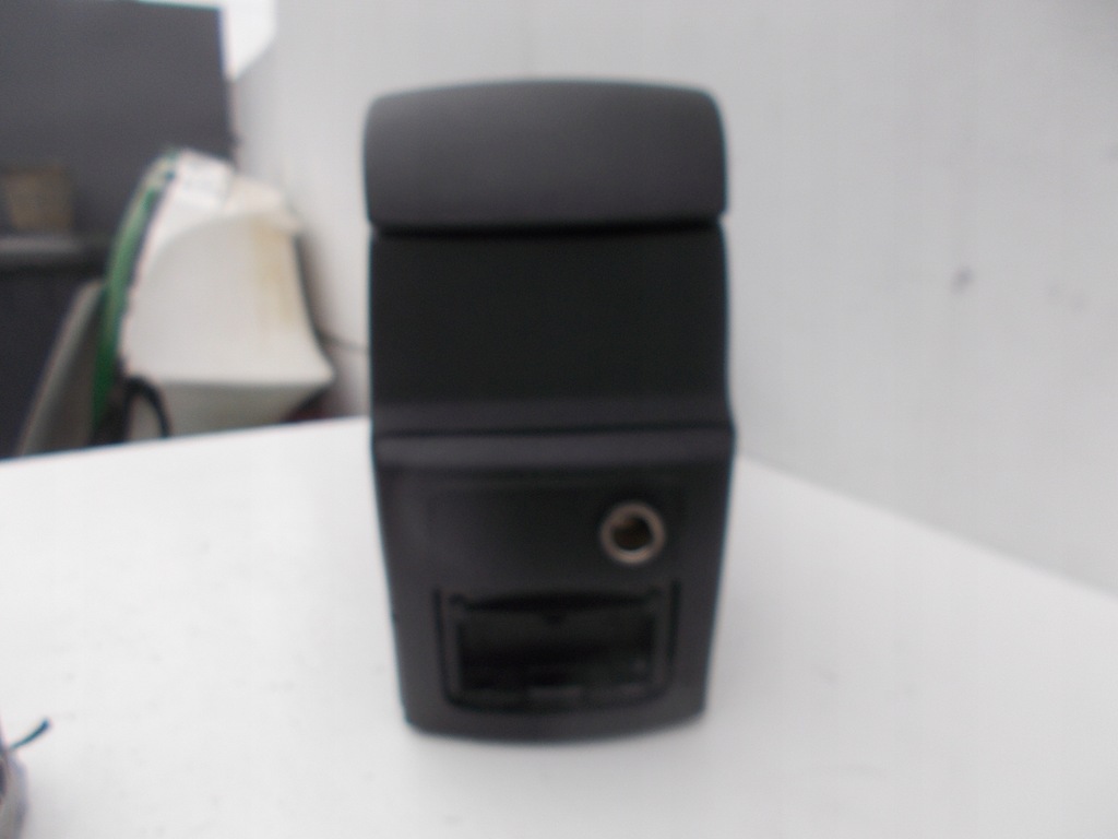 фото №11, Підлокітник кришка важіль ford mondeo mk4