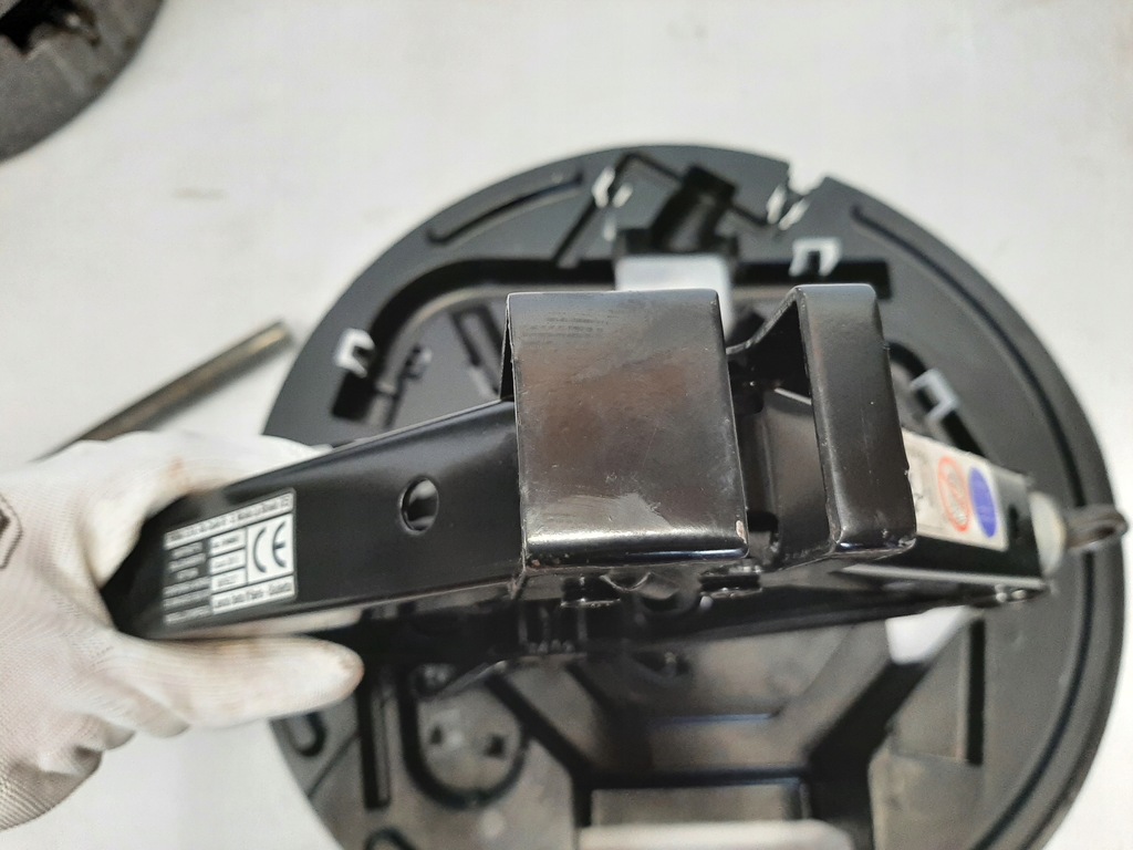 фото №7, Вкладыш домкрат alfa romeo giulietta 51811832