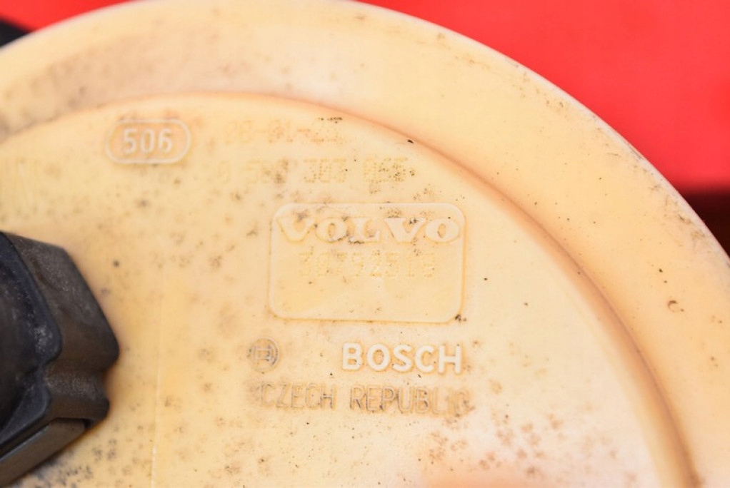 фото №8, Помпа насос топлива 30792518 volvo s60 1 i 2.4 d5 163 km lift 04-09