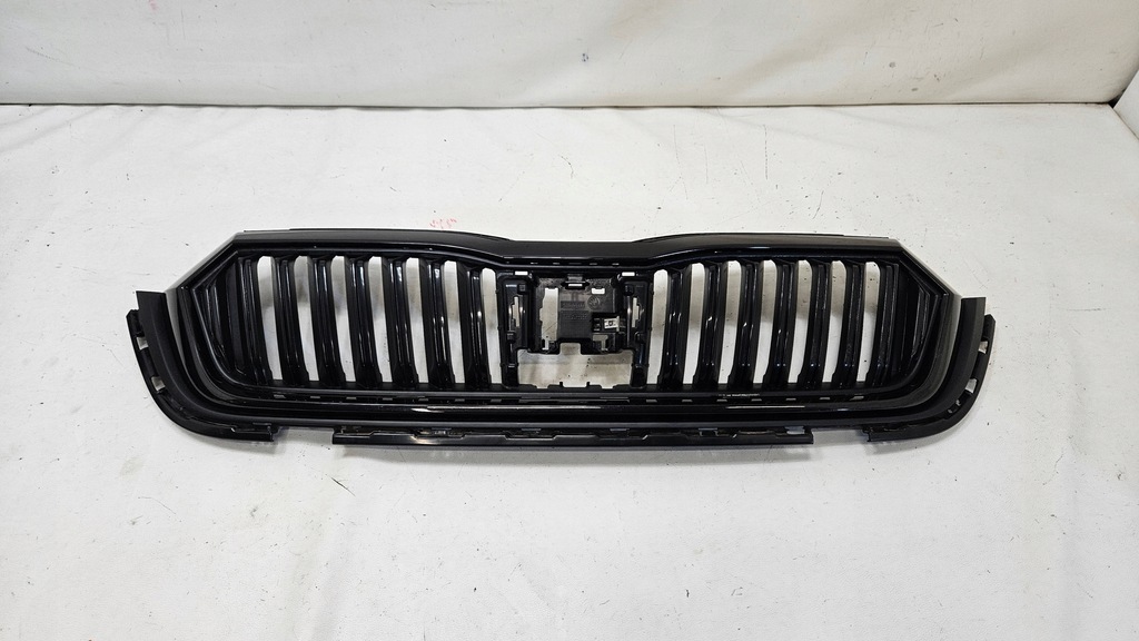 фото №1, Решётка радиатора решётка радиатора решётка радиатора радиатора skoda octavia iv rs 5e3