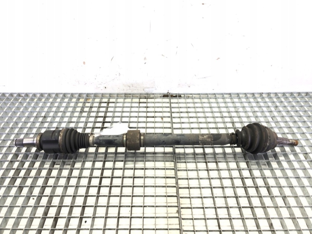 фото №1, Приводной вал правый перед toyota corolla e21 1.8 98km шарнир
