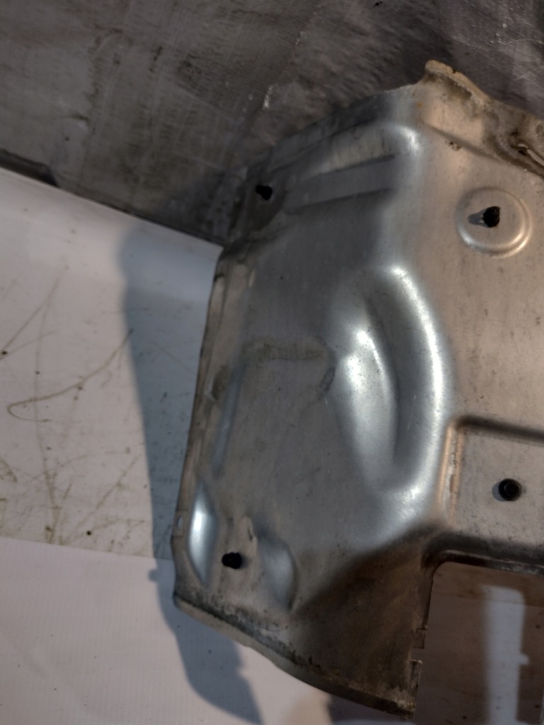 фото №10, Защита тепловая стены перегородки mercedes w212 2.2 cdi a2126280255