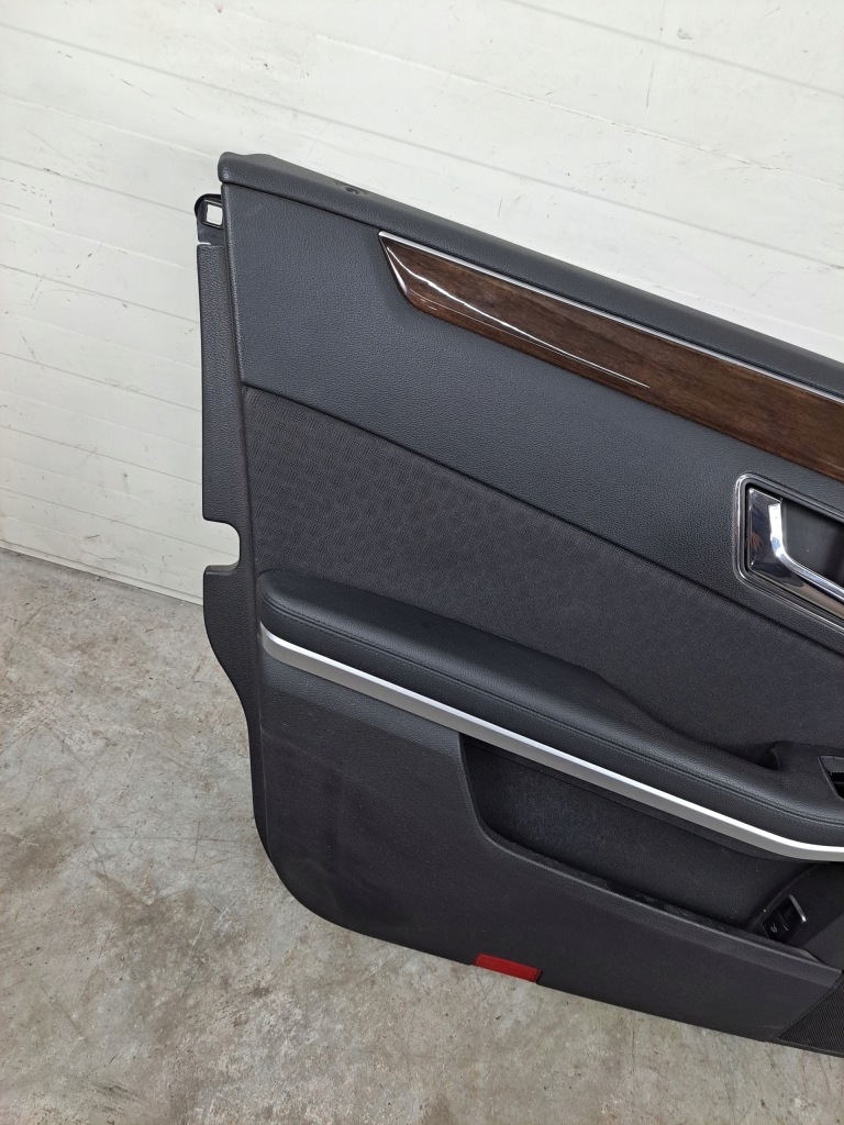 фото №4, Обшивка дверь левый перед mercedes e klasa w212