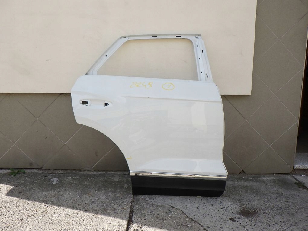 фото №1, Vw t-roc 2ga дверь правое задние