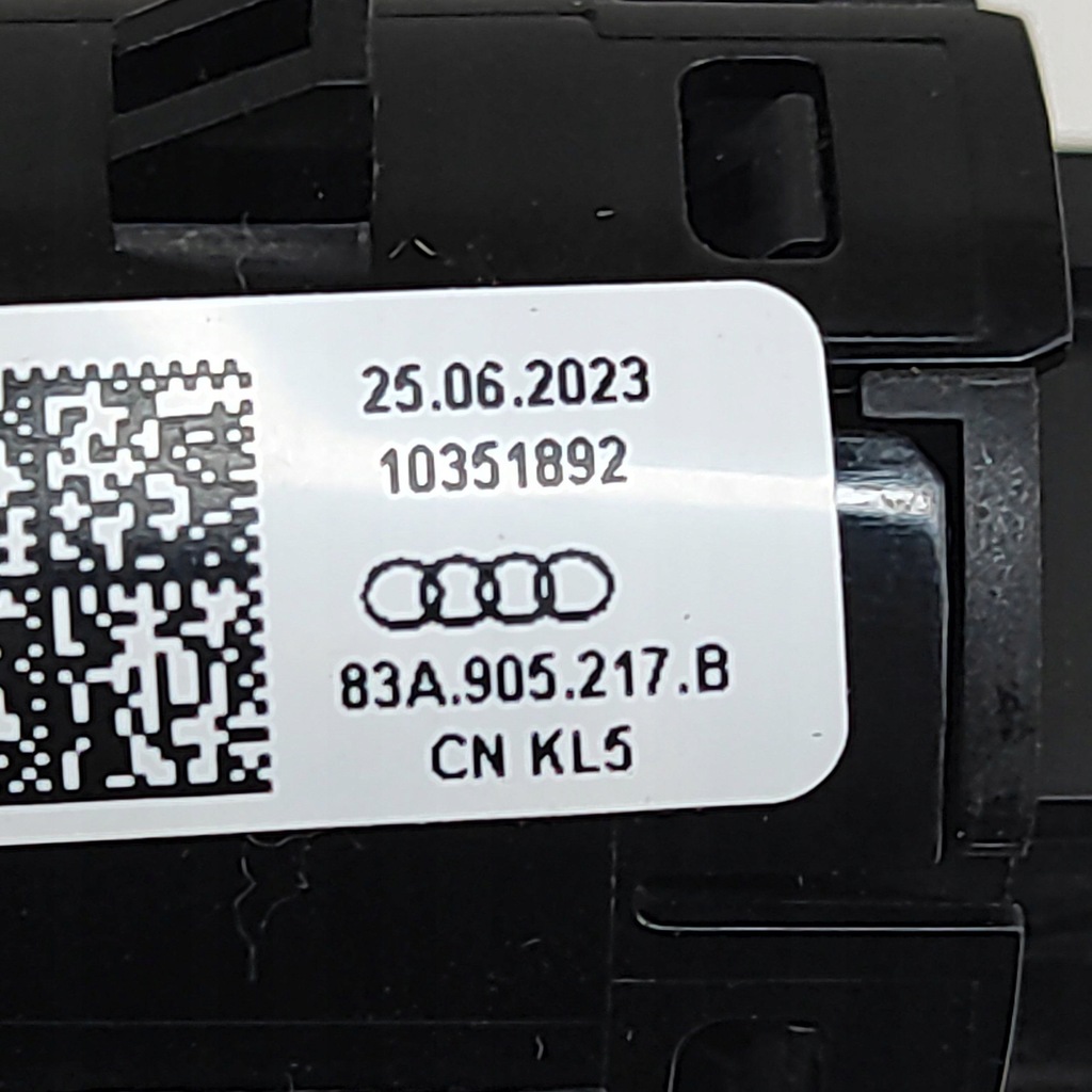 фото №6, Audi q4 sportback e-tron 2024 кнопка зажигания запуск / стоп