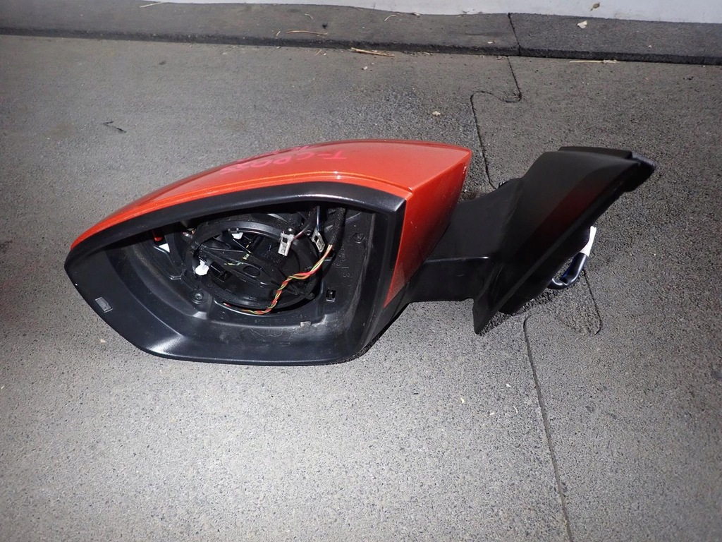 фото №1, Зеркало левая vw t-cross 2017- 10pin