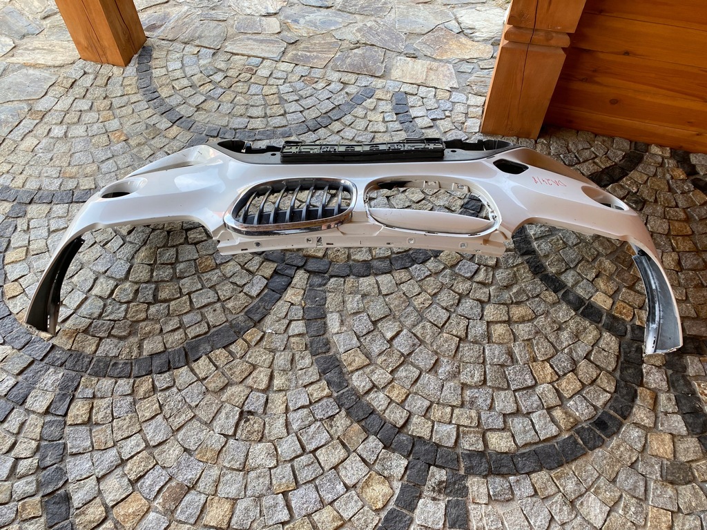 фото №11, Bmw x1 f48 бампер накладка решітка перед оригінал