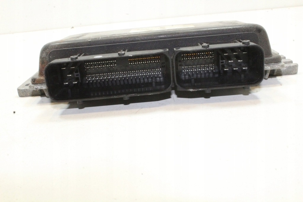 фото №1, Бортовий комп'ютер двигуна mini cooper r50, r53 7527610 1.4l бензиновий 55kw 2003