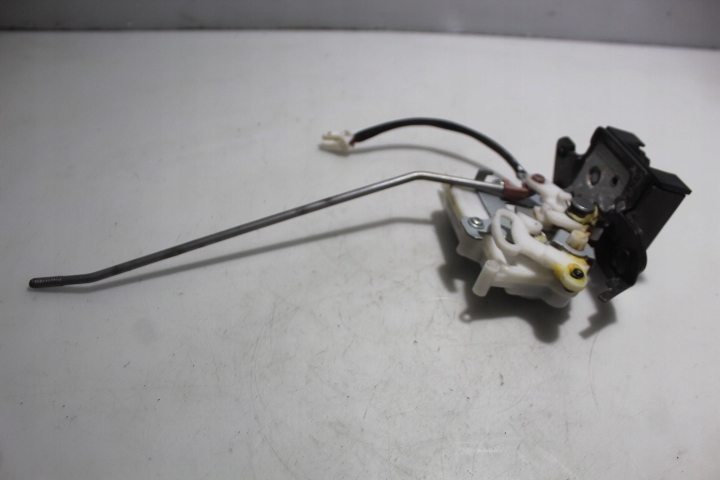 фото №1, Замок кришки багажника mazda 5 i