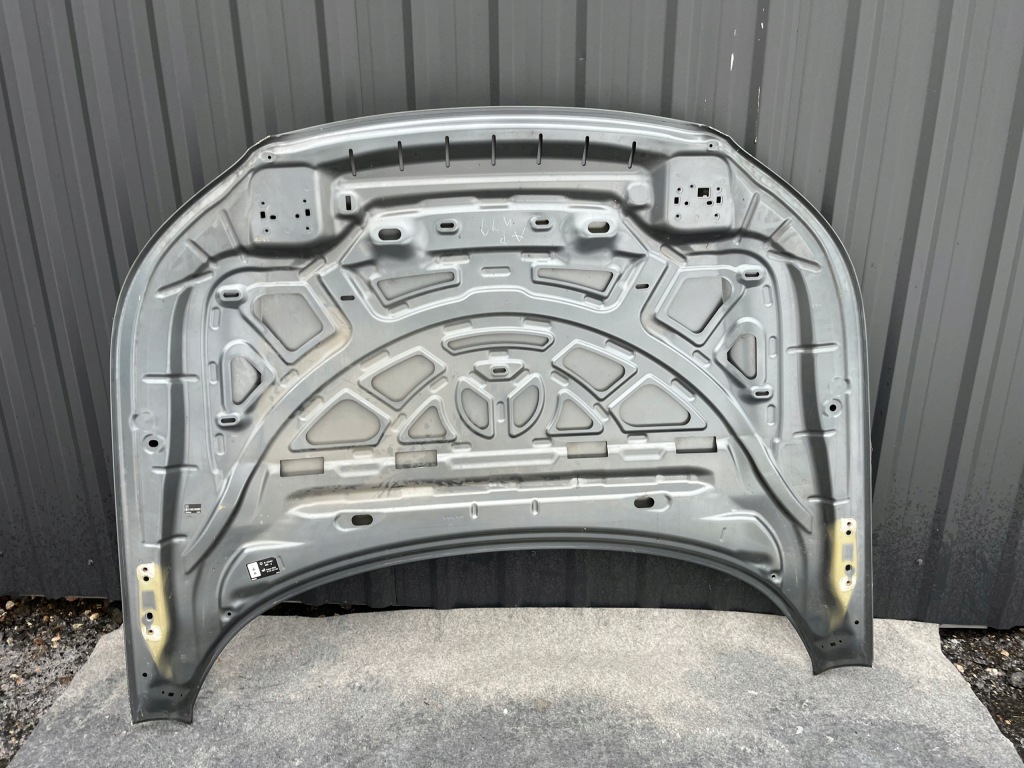 Volvo xc 40 капот Недорого