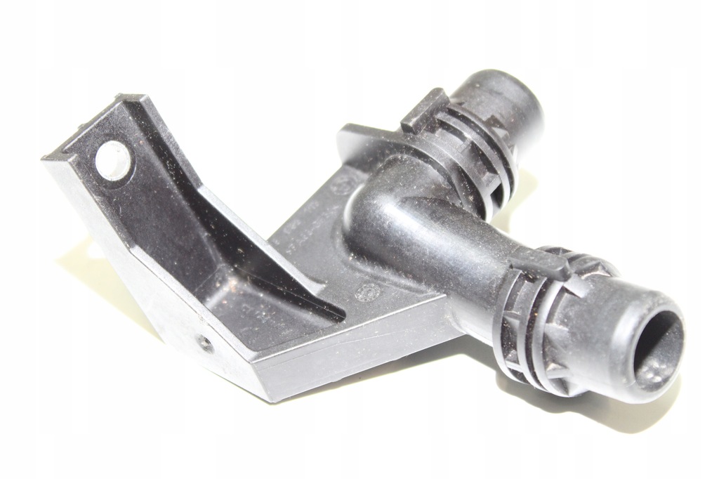 фото №1, Bmw 3 f30 f31 адаптер труба трубка канал шланг wody 6985116 8377702