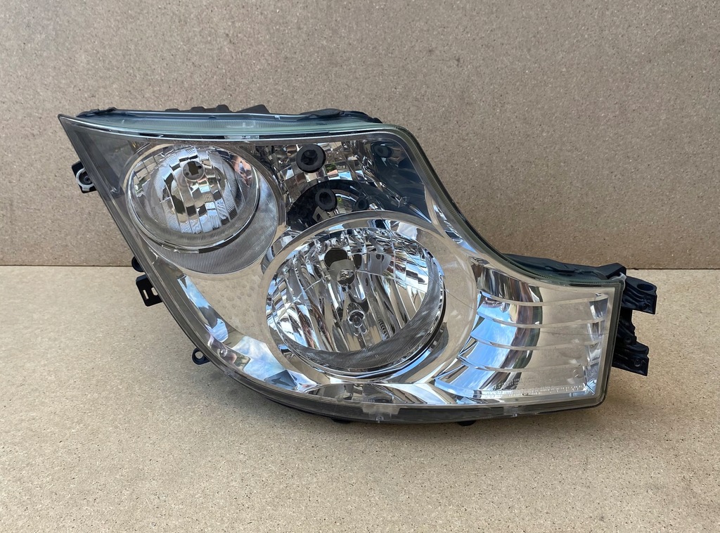 фото №1, Лампа h7 rh mercedes actros mp4 a960 820 03 39