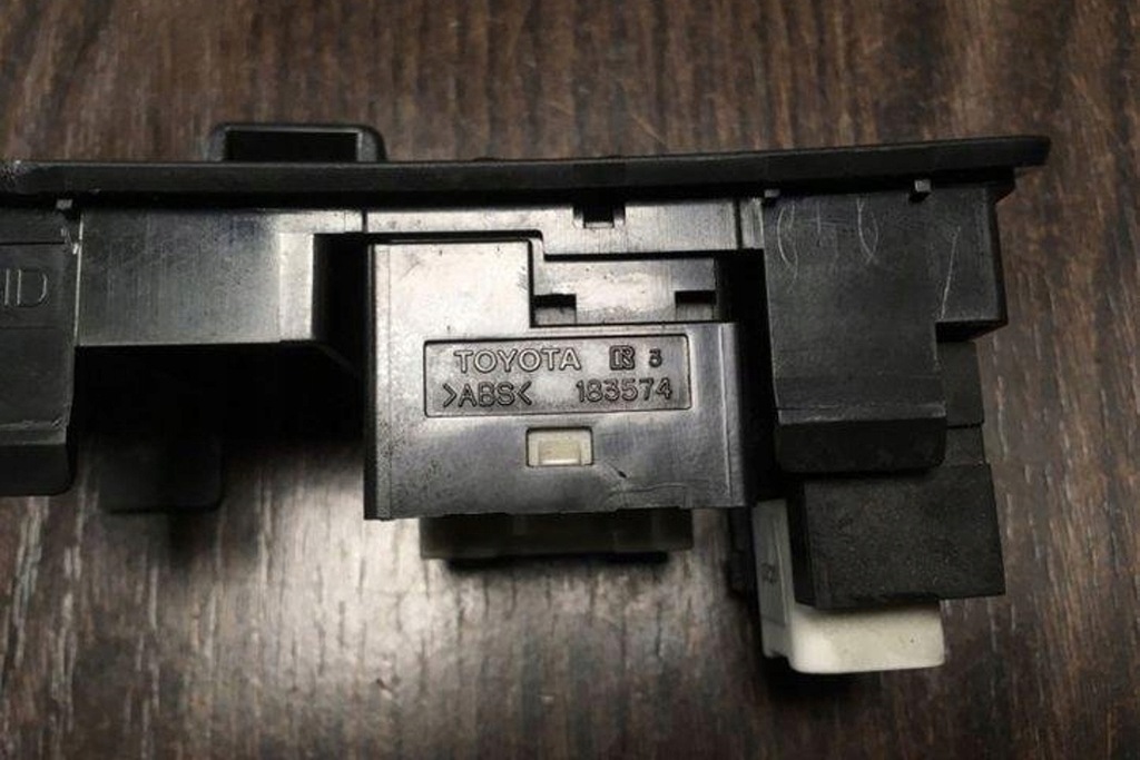 фото №7, Переключатель регулировки зеркал toyota corolla verso zer_, zze12_, r1_