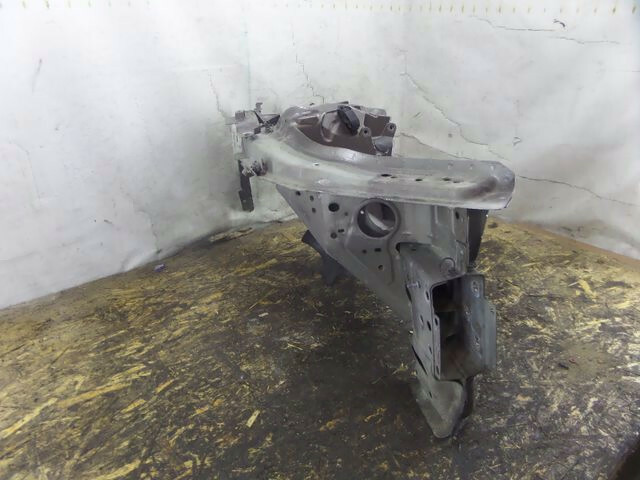 фото №1, Volvo v90 чверть правий перед