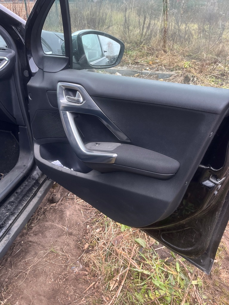 фото №6, Peugeot 2008 i сиденья салон 2014