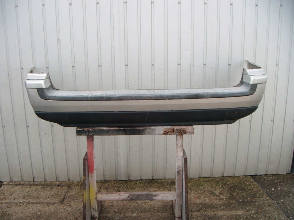 фото №14, Volvo v70 ii 00 - 07 бампер задняя