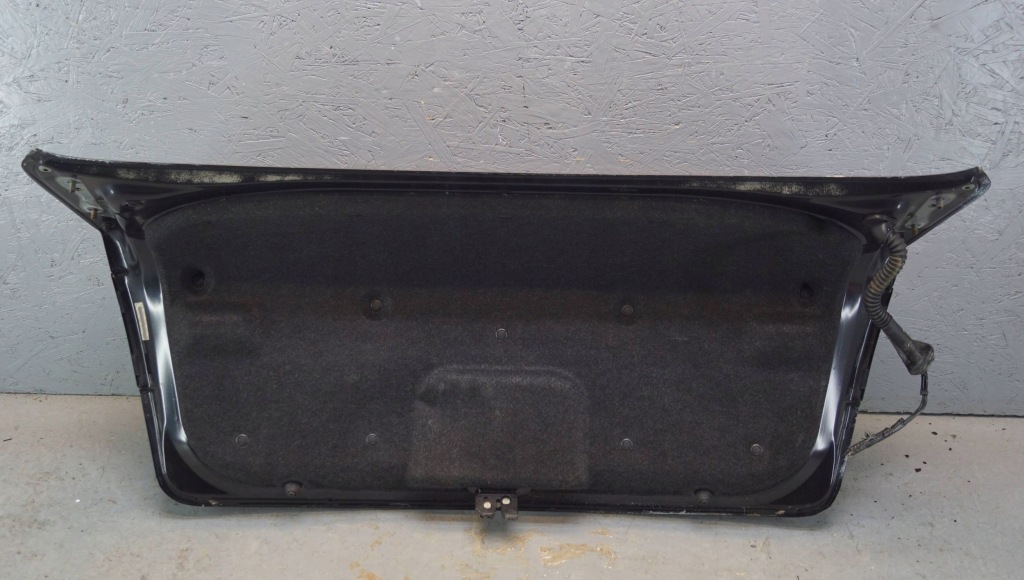 Кришка багажника багажника задній mazda 3 1 bk седан спойлер sport k503 в Україні