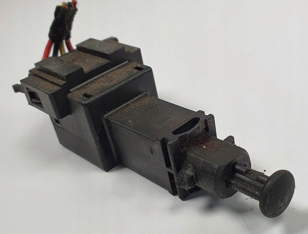 фото №1, Датчик стоп стоп-сигнал audi tt 8n 1j0945511a