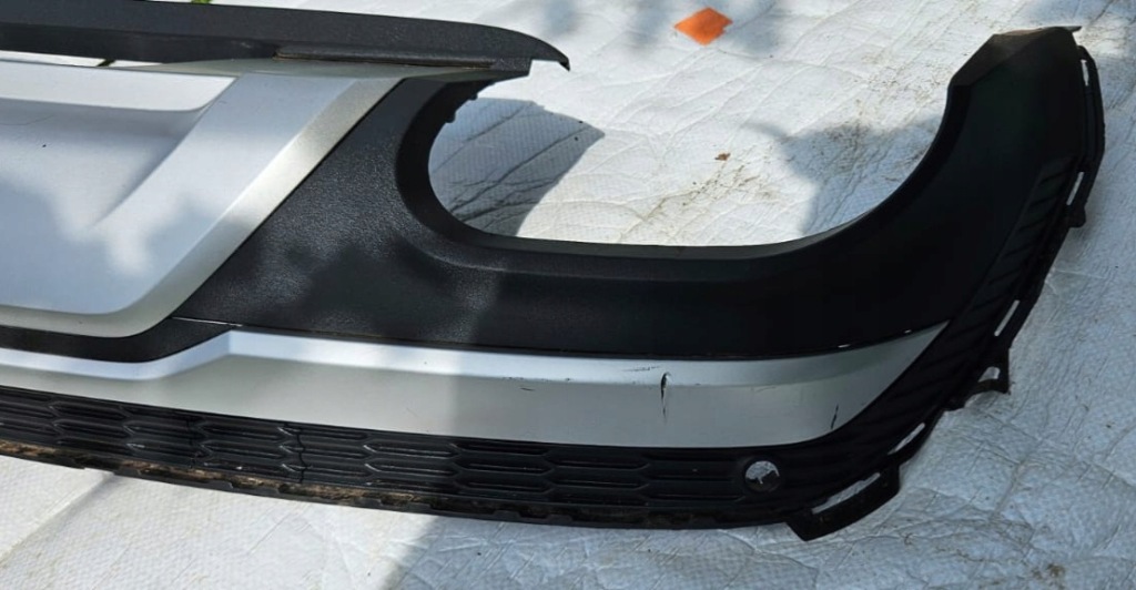 Накладка спойлер бампера задній audi q7 s-line 4m0807563b Оригінал