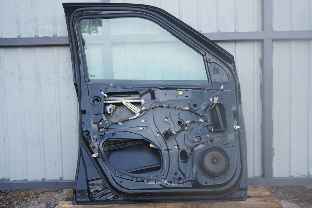 фото №9, Suzuki swift iii mk6 06r дверь левая передние zce 5d чёрные 68002-62j00