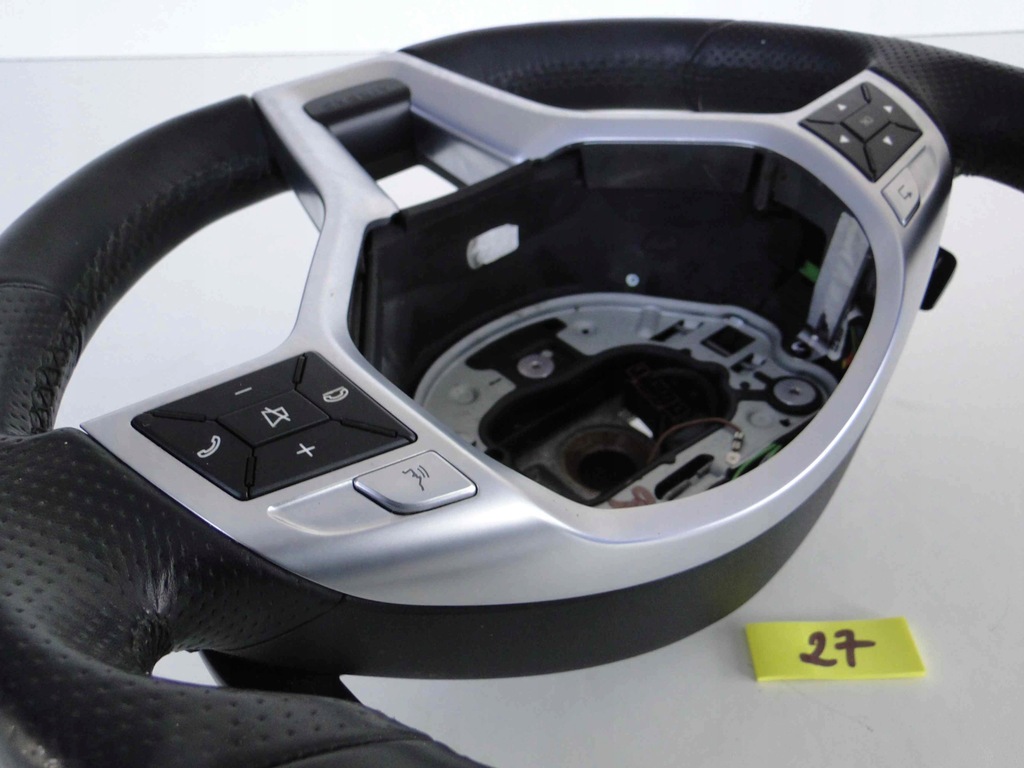 фото №10, Mercedes slk r172 172 lift воздуховод 63 amg