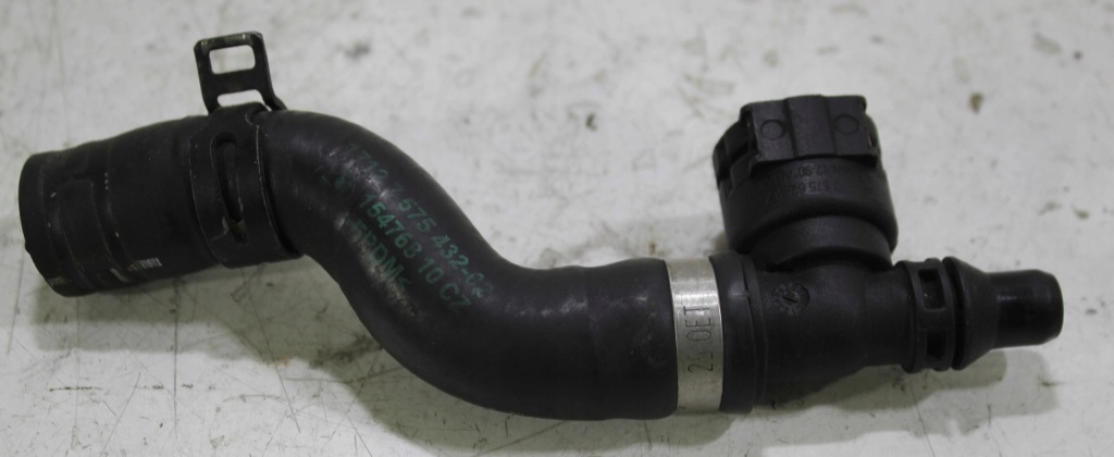 Купити Шланг патрубок труба води bmw f01 f02 f04 f07 f10 f11 f12 f13 7575432