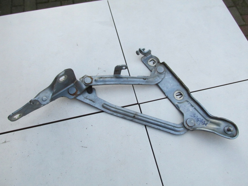 фото №5, Петля петли крышки задняя цвет 86 mondeo mk4 sedan