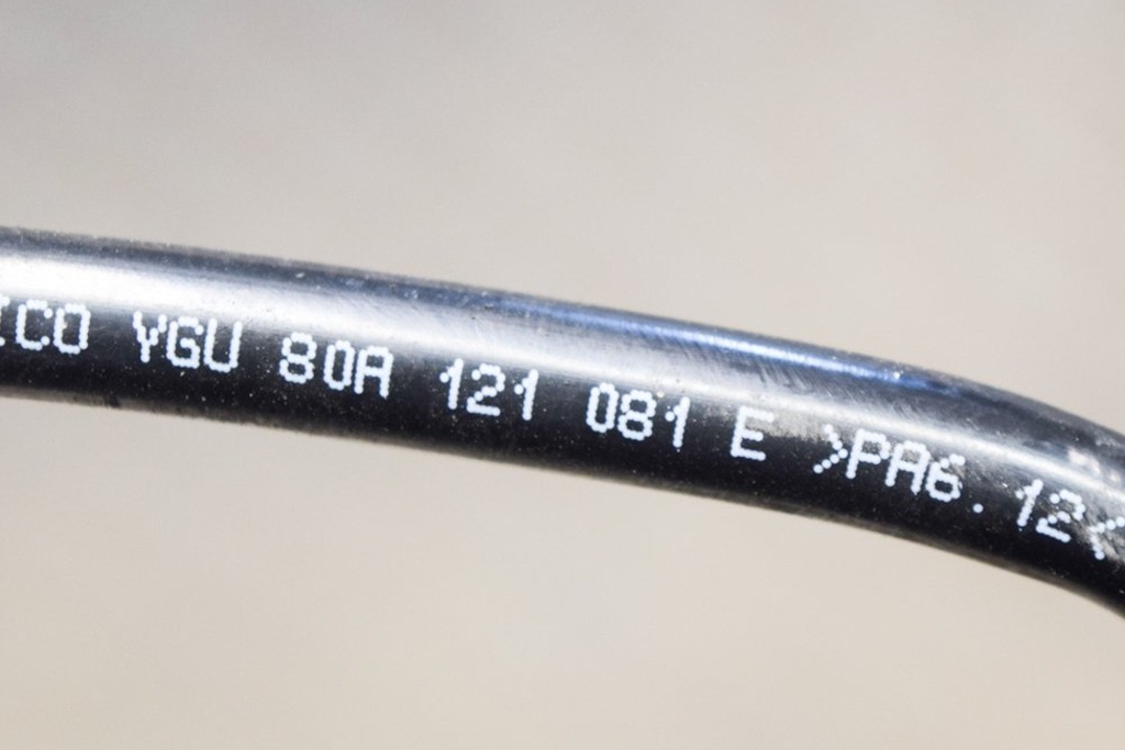 фото №6, Audi q5 fy шланг вентиляционный вакуумa 80a121081e 2.0 дизель 140kw